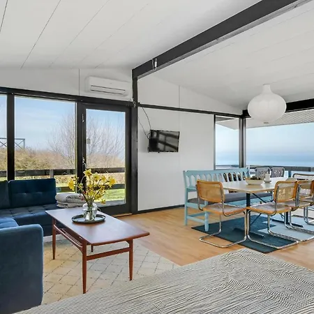 Beautiful Home In Asnaes With House Sea View *