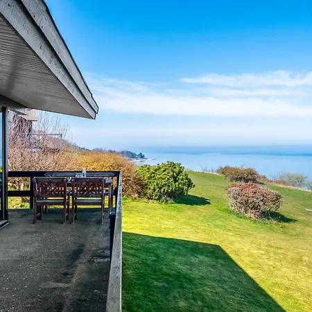 Beautiful Home In Asnaes With House Sea View Tatil Evi